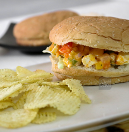 No Cook Tandoori Paneer Burger Recipe